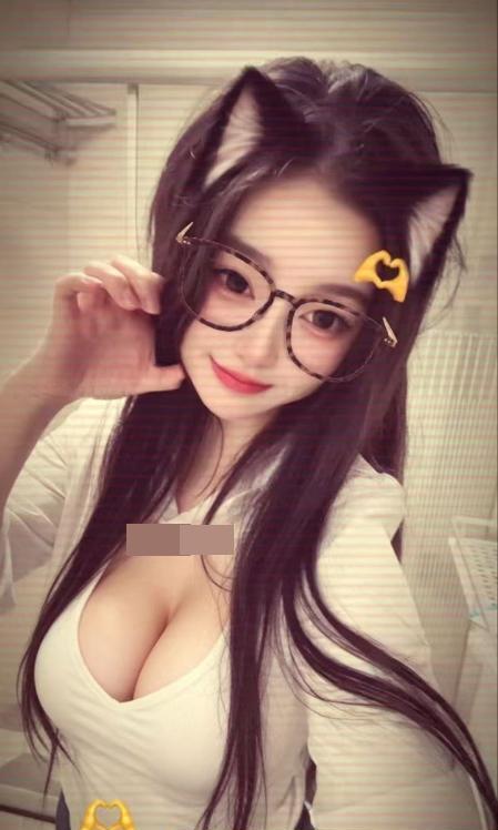 上海市徐汇区徐汇风骚服务小苍井的公开照片